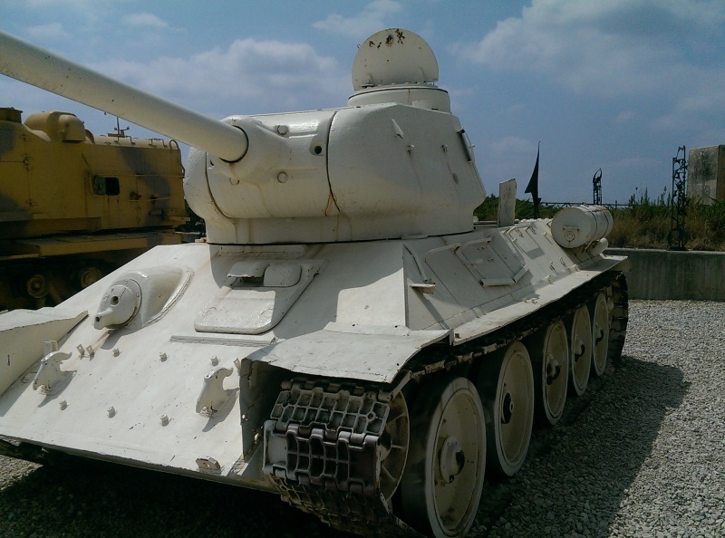 קובץ:T34.jpg